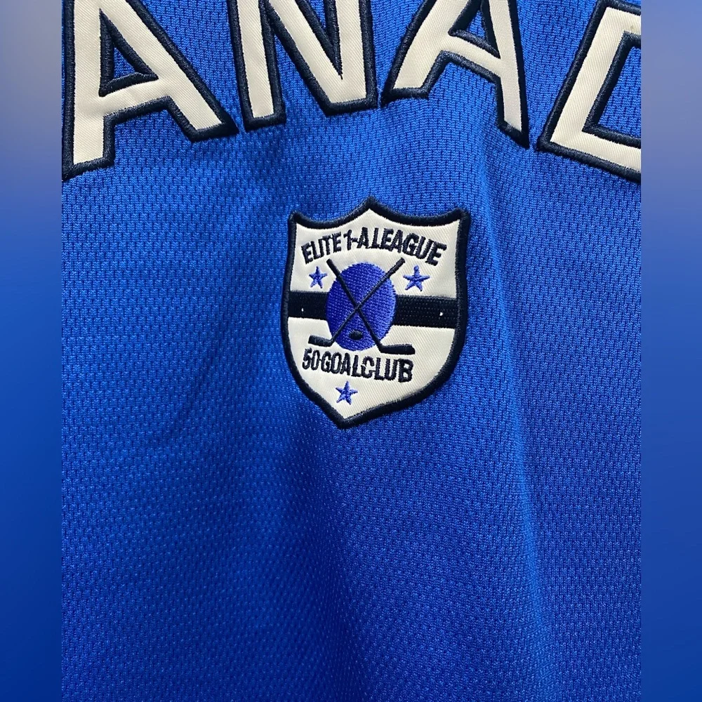 🔴2/$10 SALE🔴 Canada 50 Goal Club Kids Hockey Jersey - Picture 3 of 4